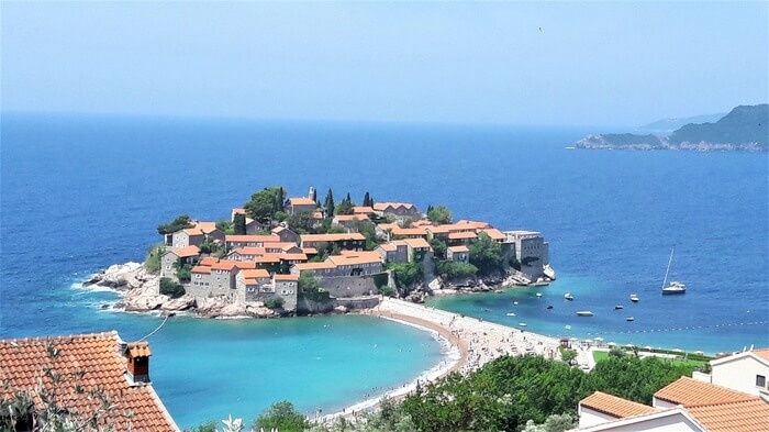 Budva Riviera & Old Town Discovery Tour